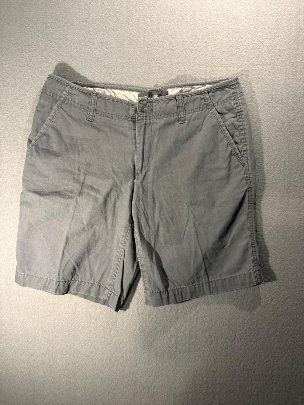 Eddie Bauer Women's Gray Casual Shorts Size 2